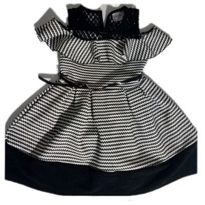 Beautees girl's dress w/ belt size 5